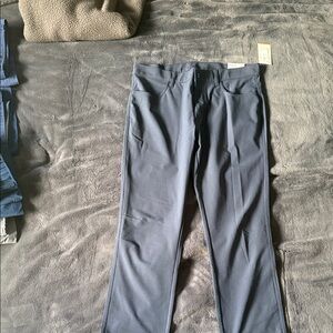 Old Navy Active Gray Tapered Pants